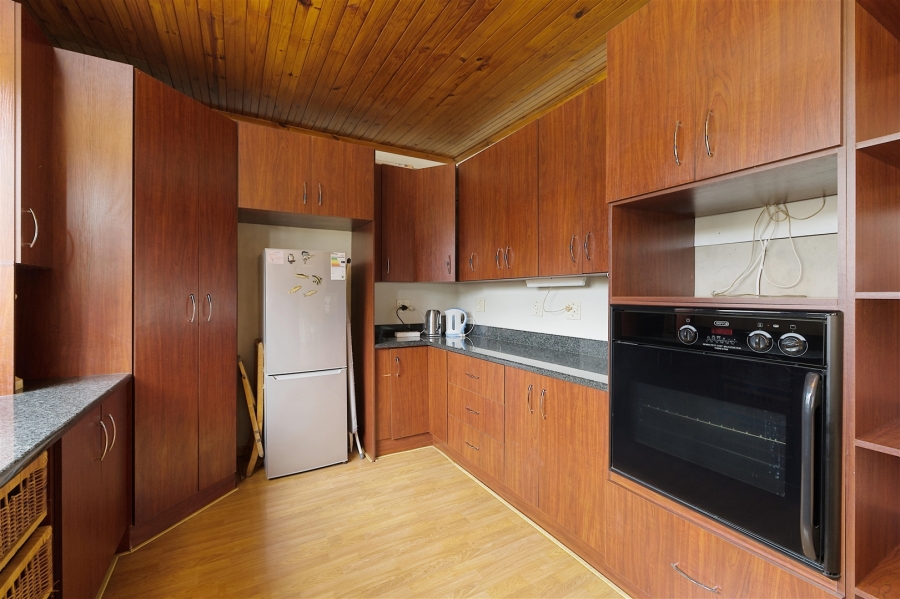 4 Bedroom Property for Sale in Walmer Eastern Cape